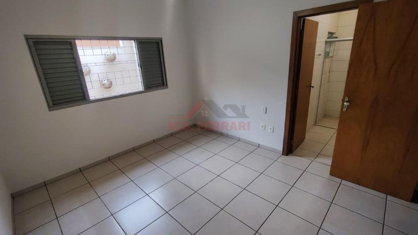 CASA NA Vila Ouro Verde em Assis