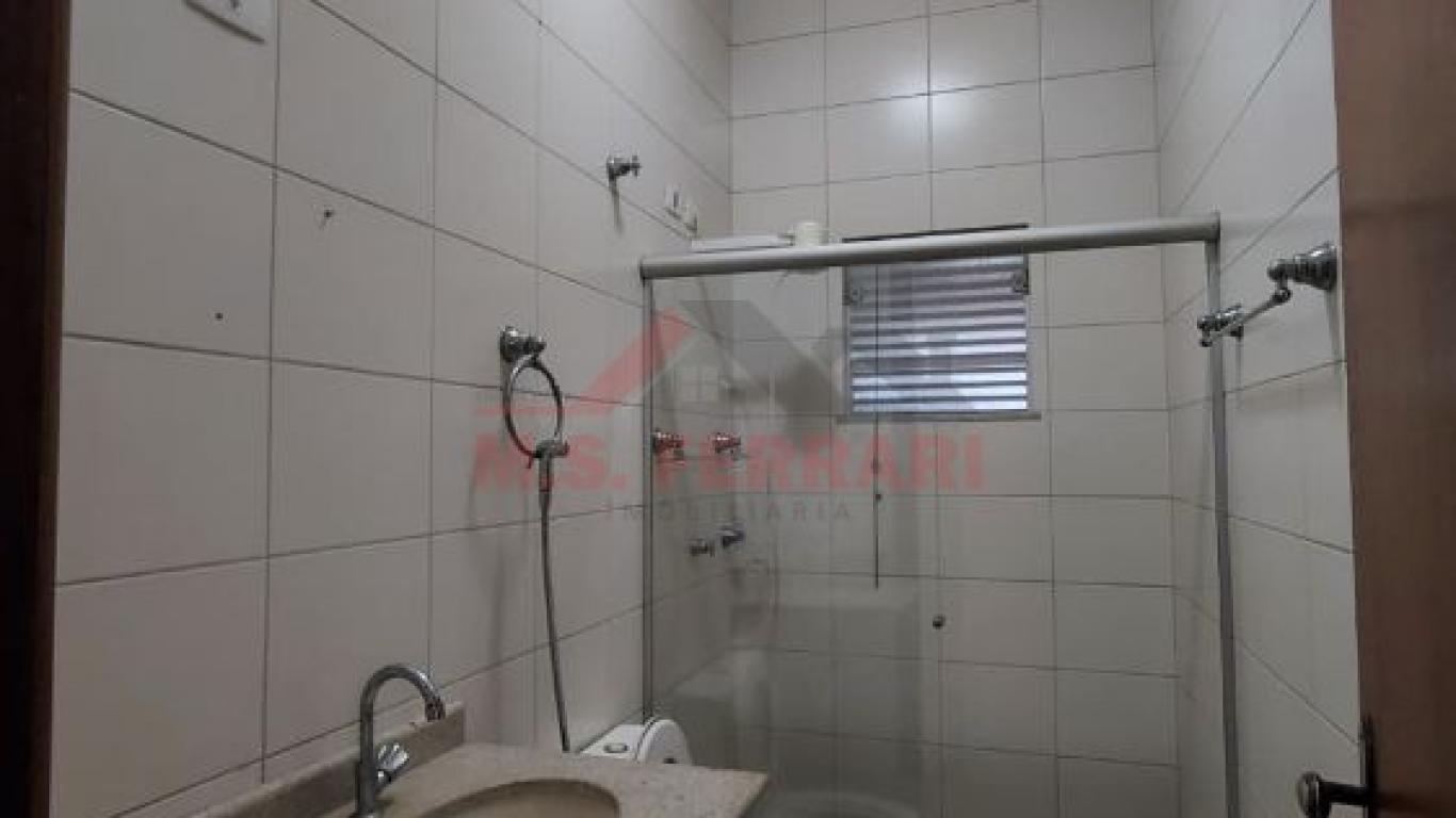 CASA NA Vila Ouro Verde em Assis