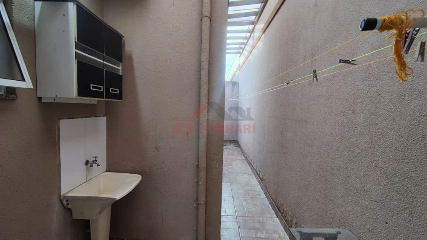 CASA NA Vila Independência em Assis