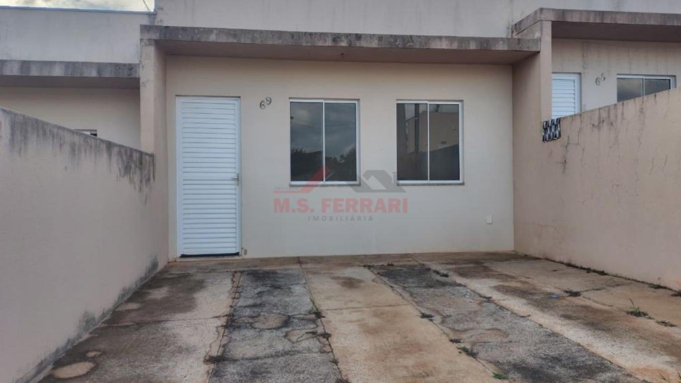 CASA NA Vila Independência em Assis