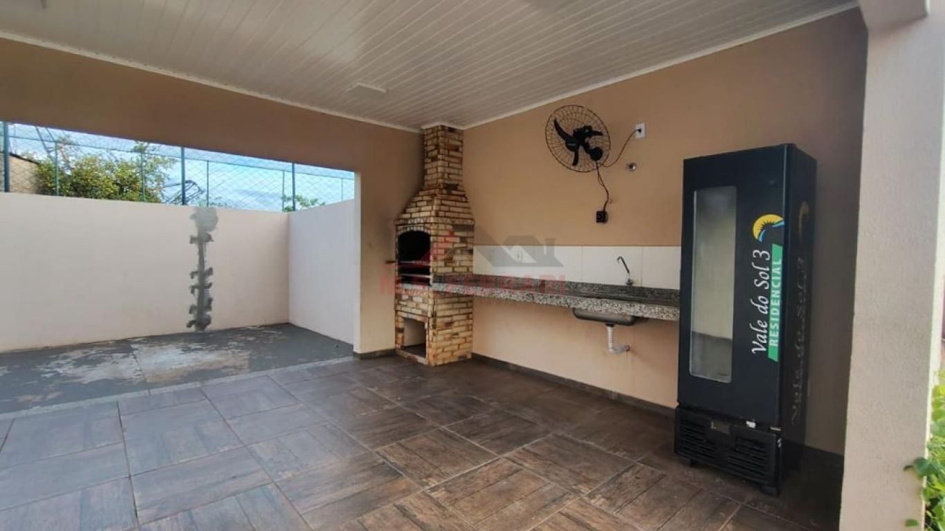 CASA NA Vila Independência em Assis