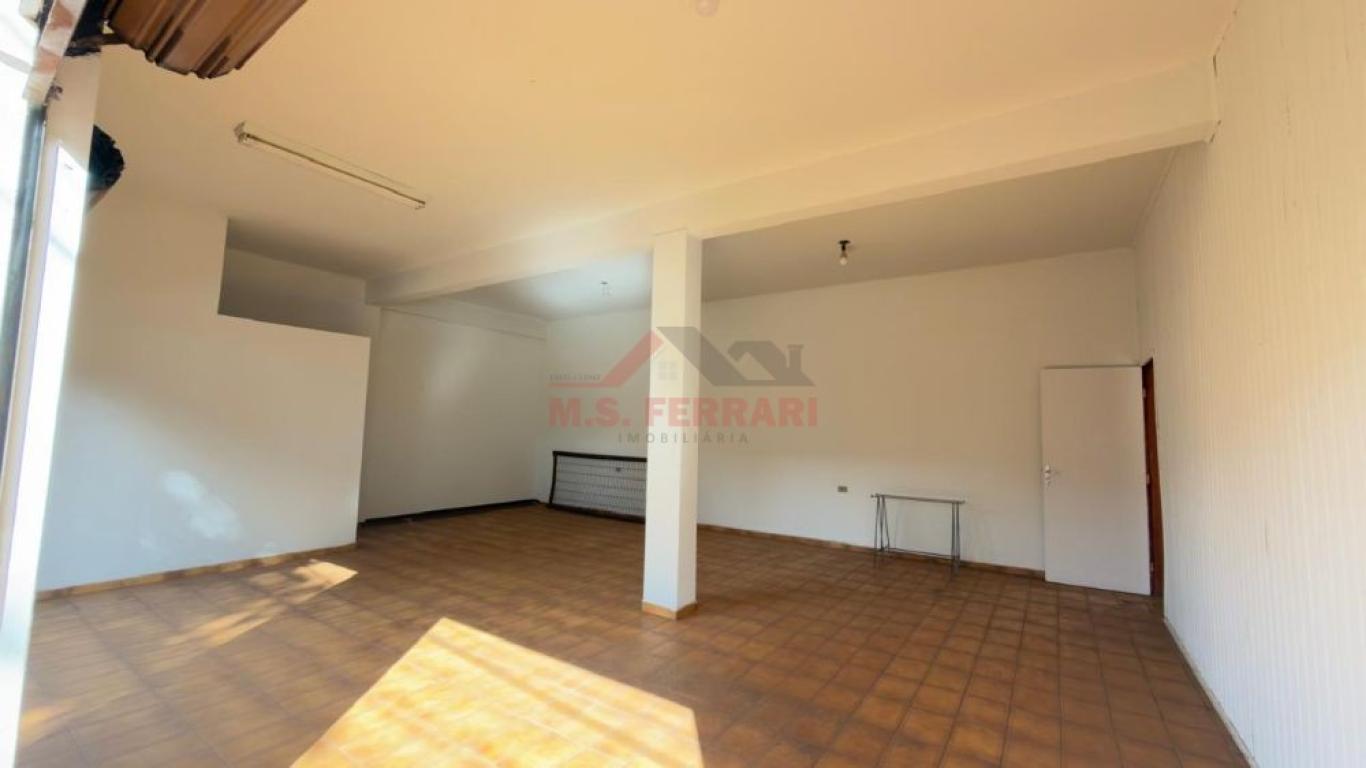 PONTO COMERCIAL NA Vila Santa Rita em Assis