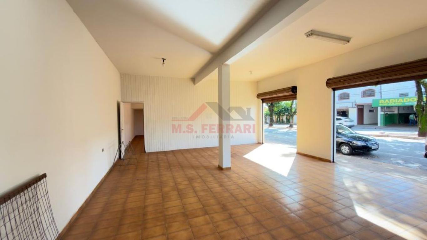 PONTO COMERCIAL NA Vila Santa Rita em Assis