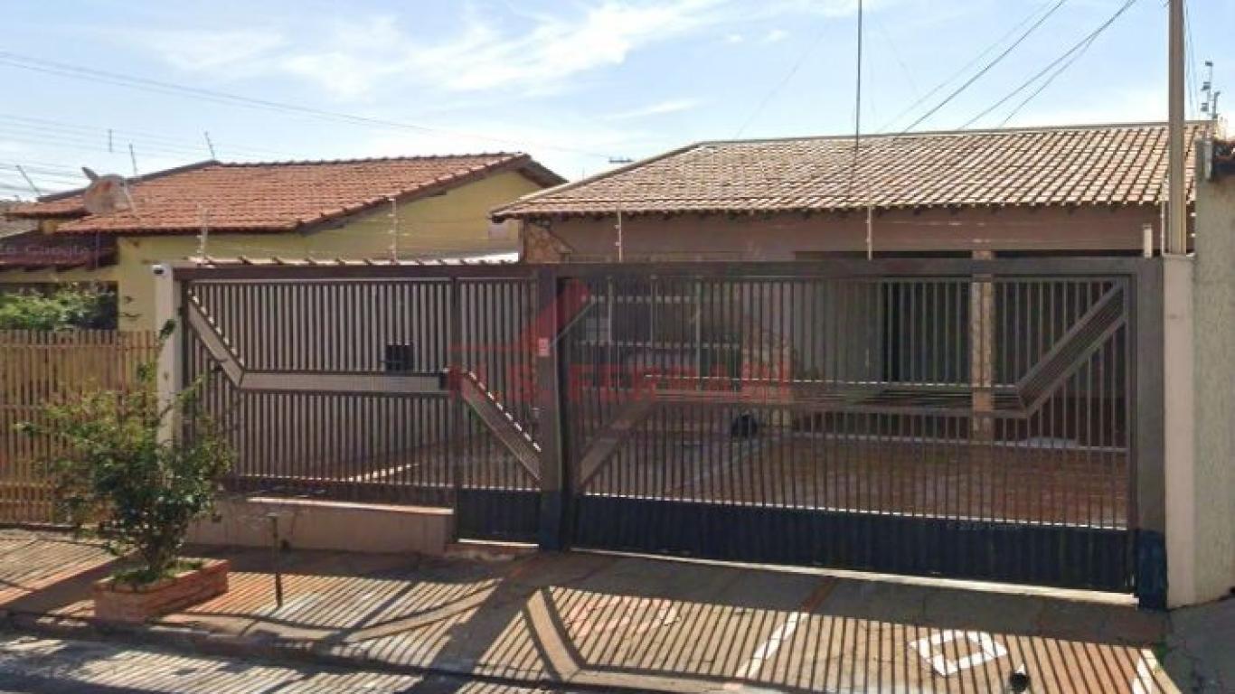 CASA NA Vila Ribeiro em Assis