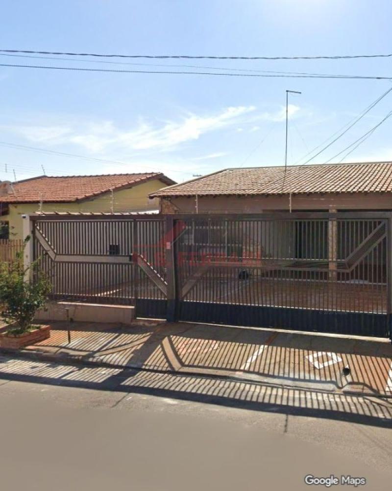 CASA NA Vila Ribeiro em Assis