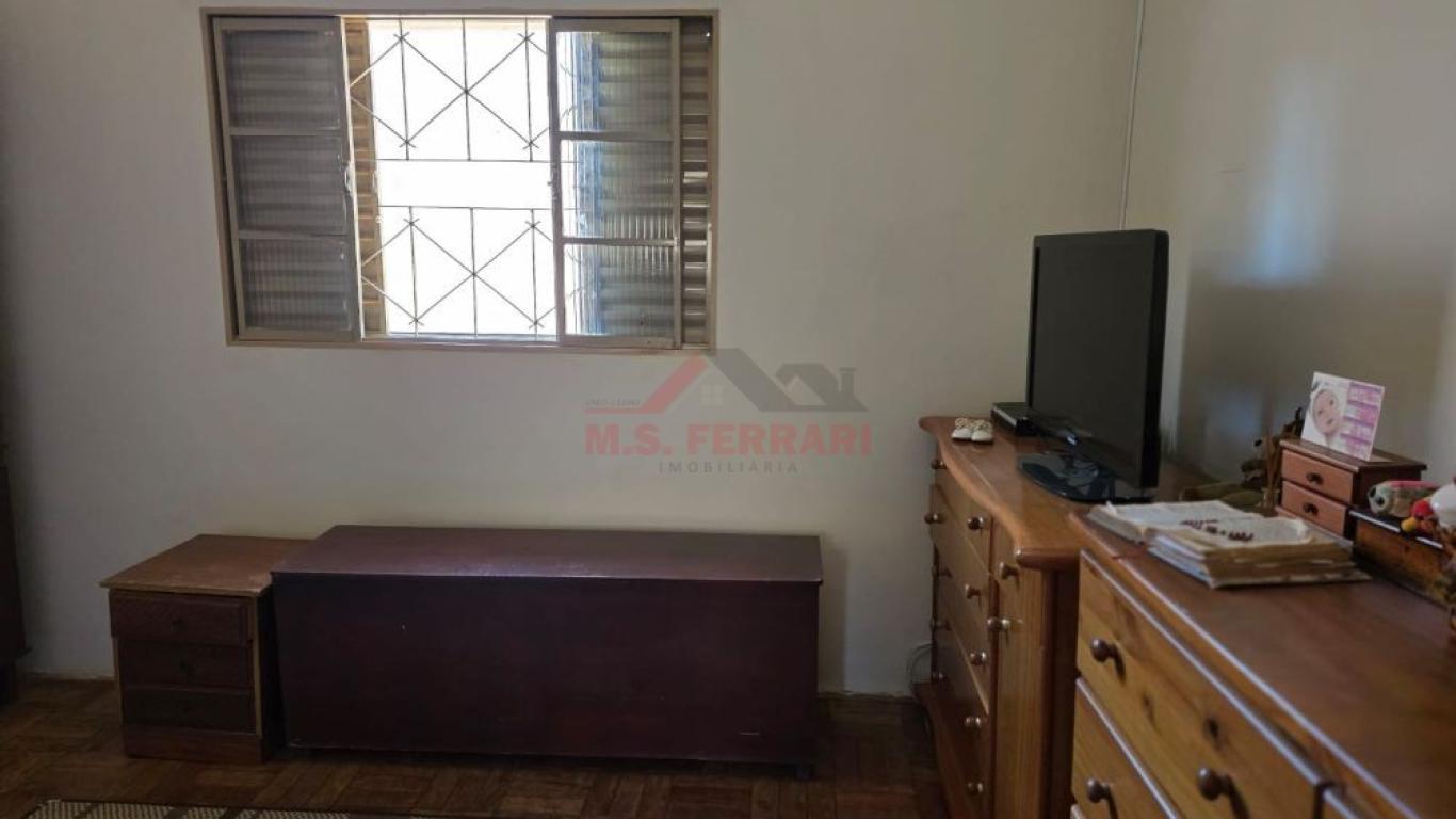 CASA NA Vila Ribeiro em Assis