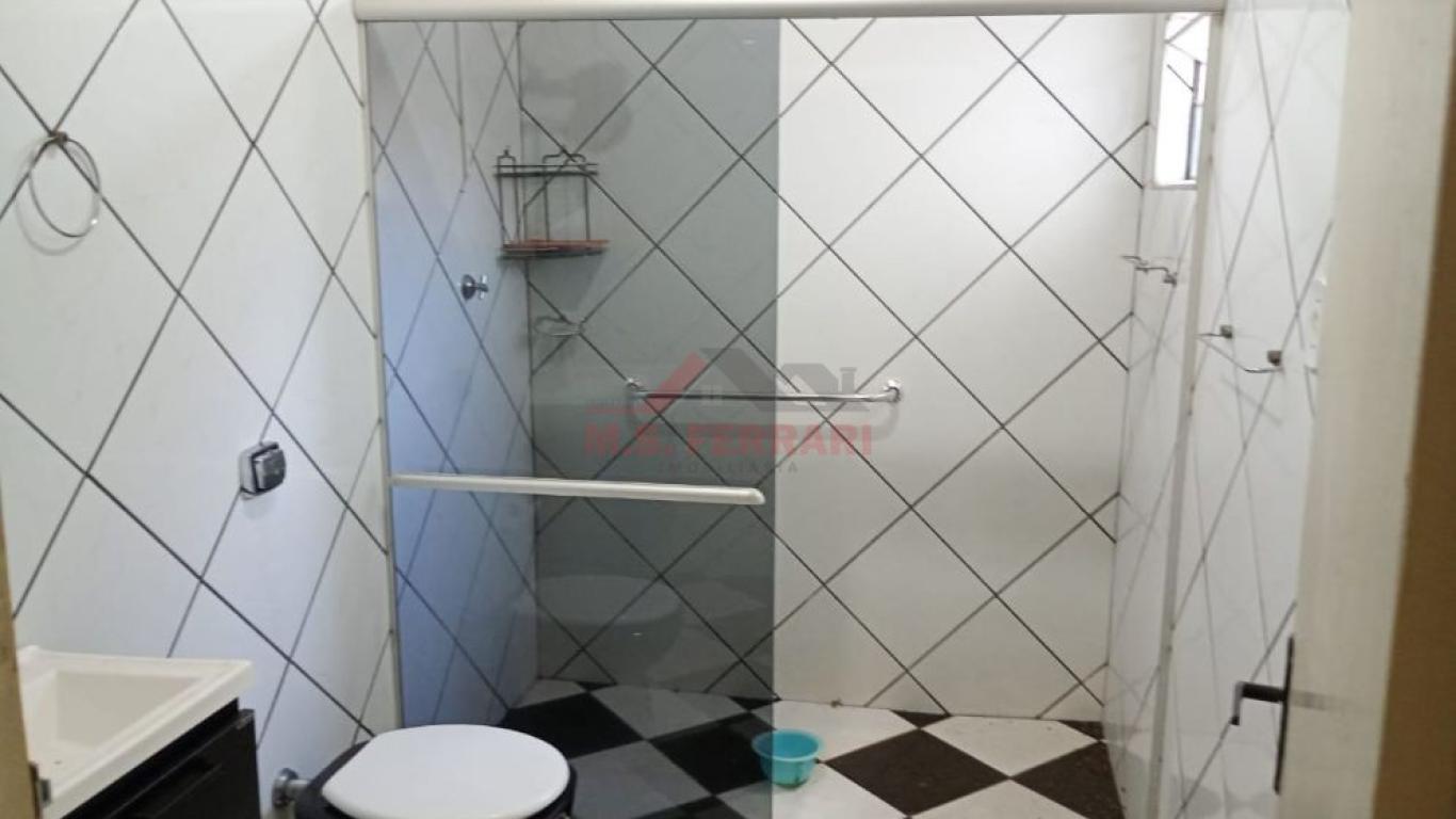 CASA NA Vila Cambuí em Assis