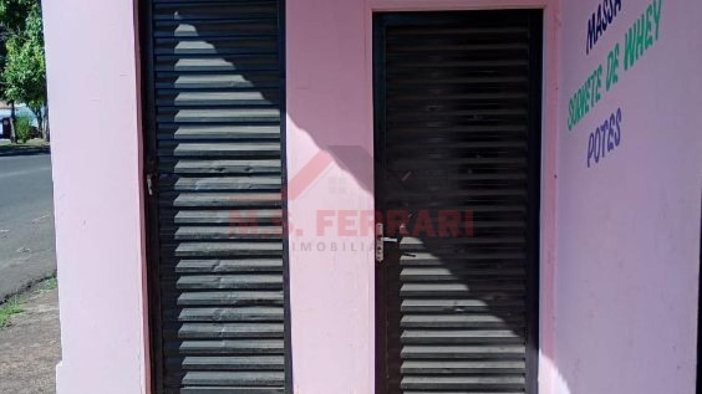 CASA NA Vila Cambuí em Assis
