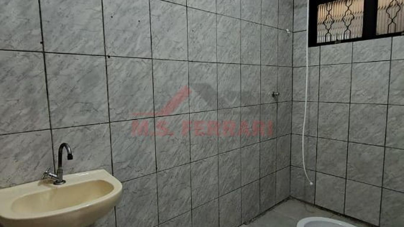 CASA NA Vila Tênis Clube em Assis