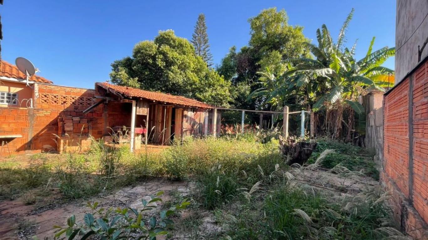 CASA NA Vila Santa Cecília em Assis