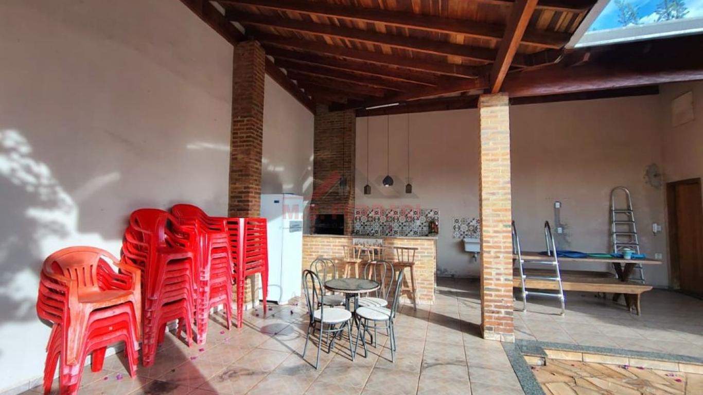 CASA NA Vila Rodrigues em Assis
