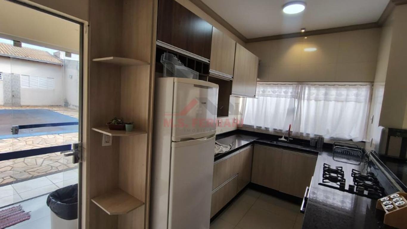 CASA NA Vila Rodrigues em Assis
