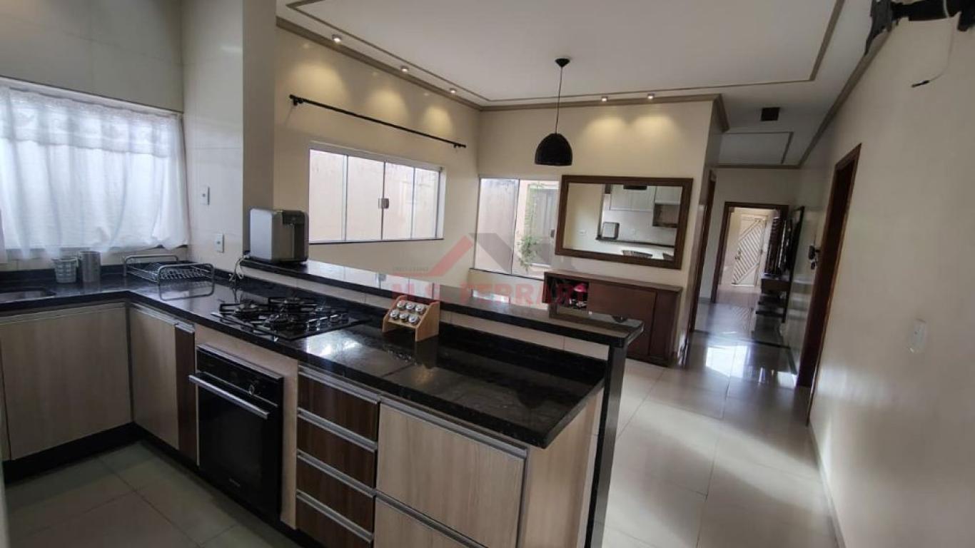 CASA NA Vila Rodrigues em Assis