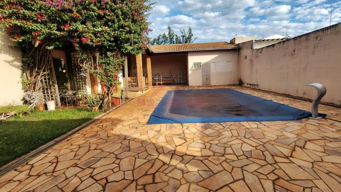 CASA NA Vila Rodrigues em Assis
