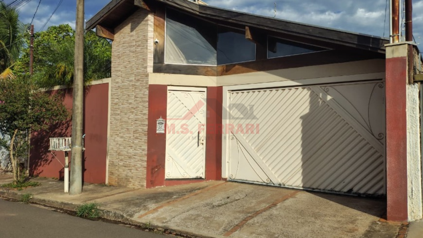 CASA NA Vila Rodrigues em Assis