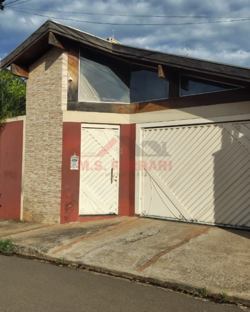 CASA NA Vila Rodrigues em Assis