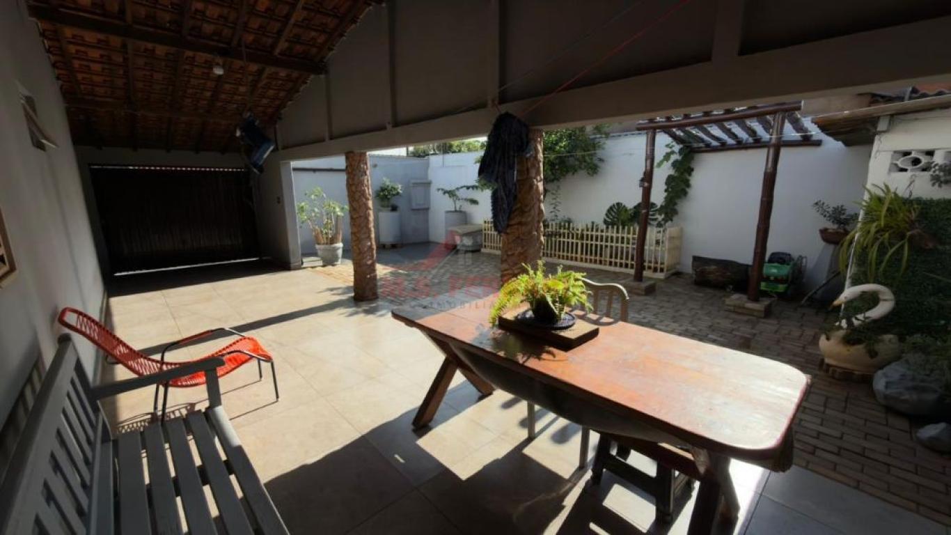 CASA NO Jardim Paraná em Assis