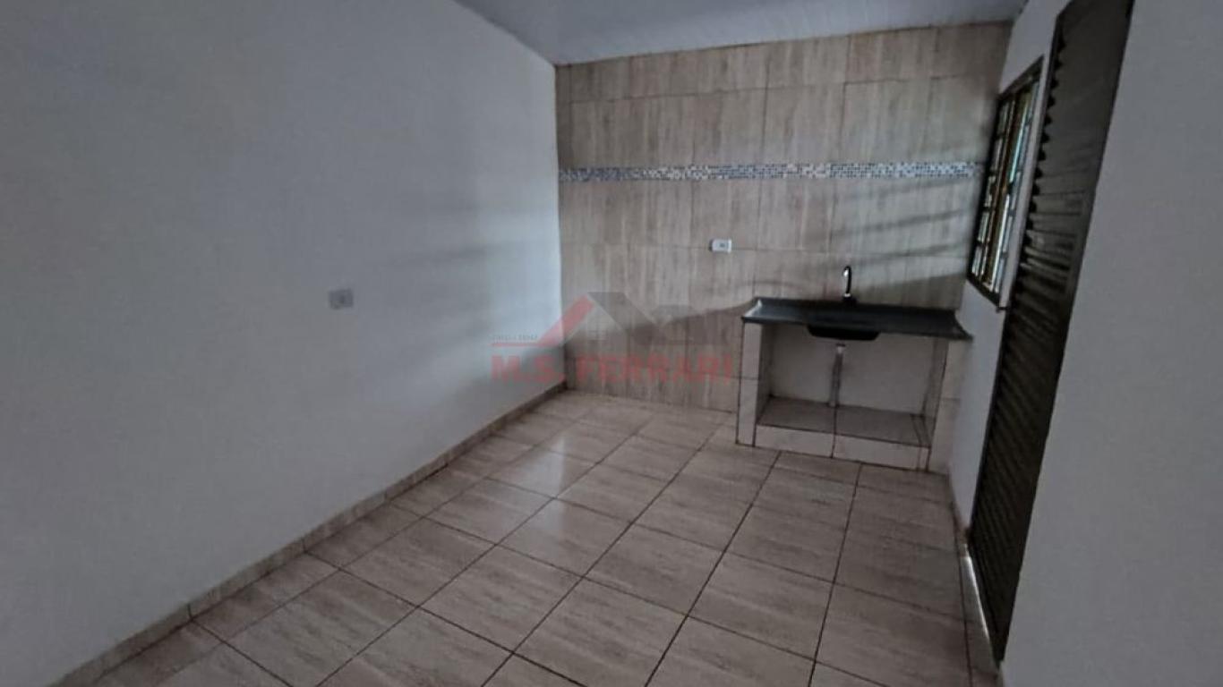 CASA NA Vila Brasileira em Assis