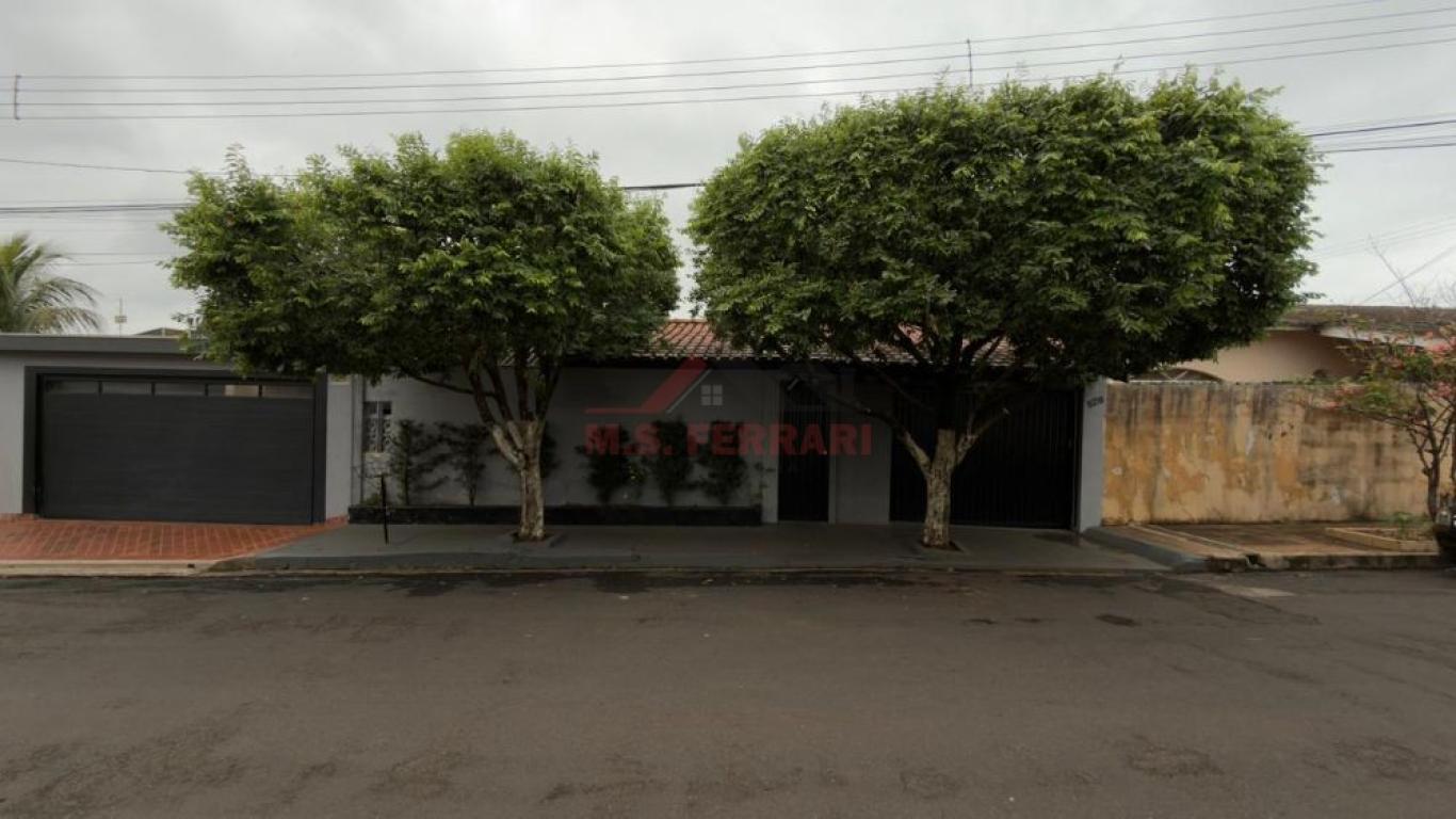 CASA NA Centro em Assis