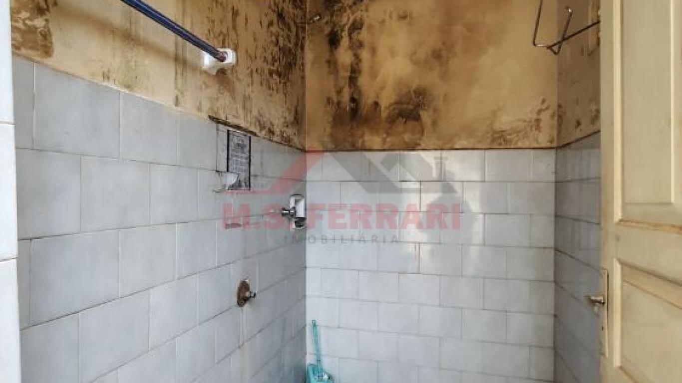 PONTO COMERCIAL NA Vila Central em Assis