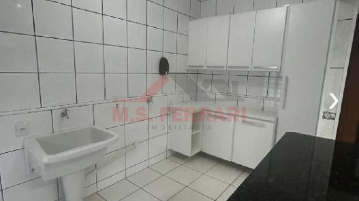 CASA NA Conjunto Habitacional Irmã Catarina em Assis