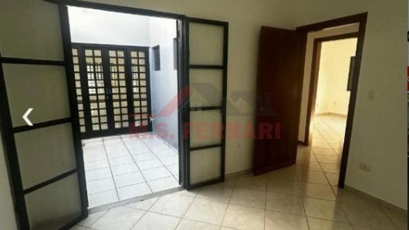 CASA NA Conjunto Habitacional Irmã Catarina em Assis