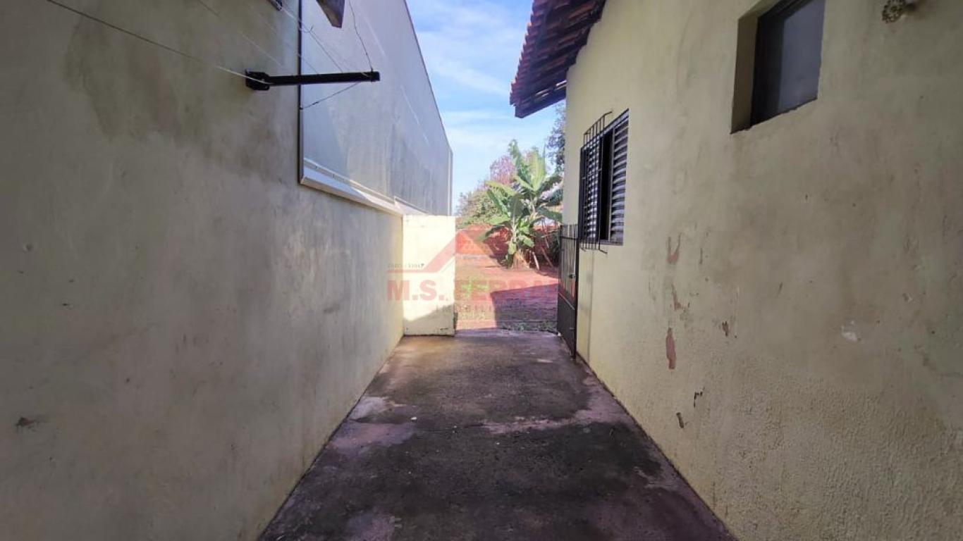 CASA NO Jardim Monte Carlo em Assis
