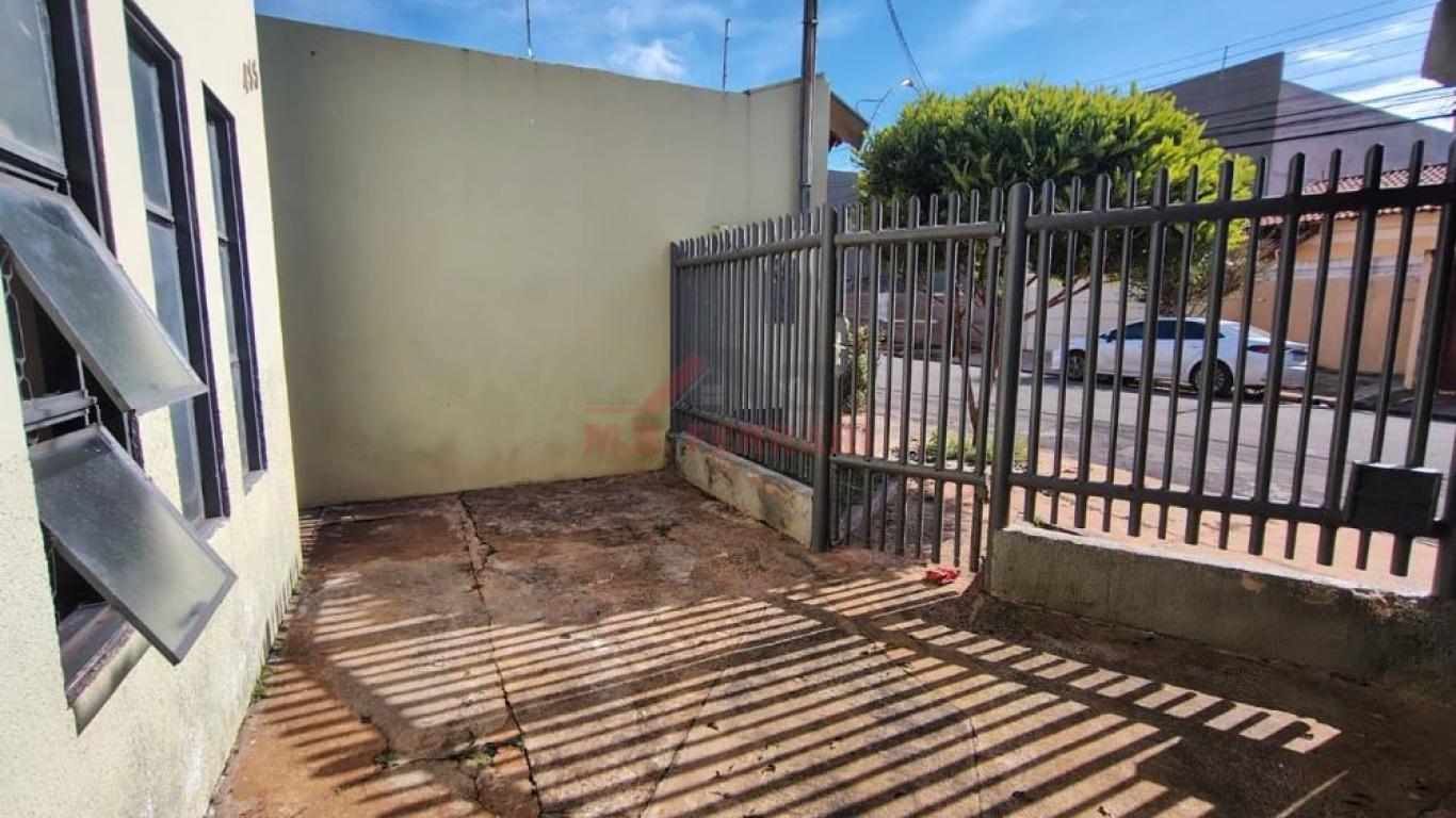 CASA NO Jardim Monte Carlo em Assis