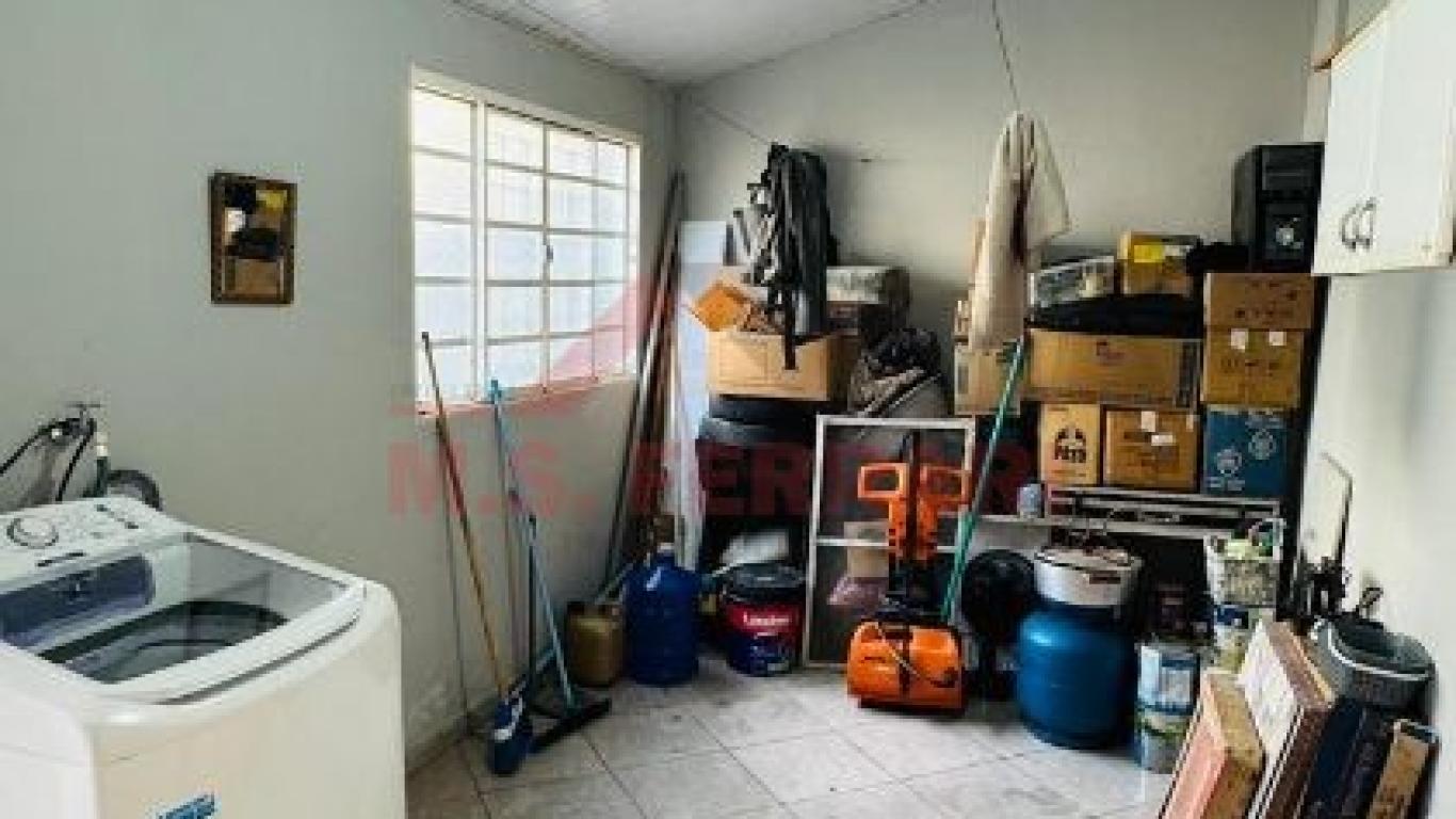 CASA NO San Fernando Valley em Assis