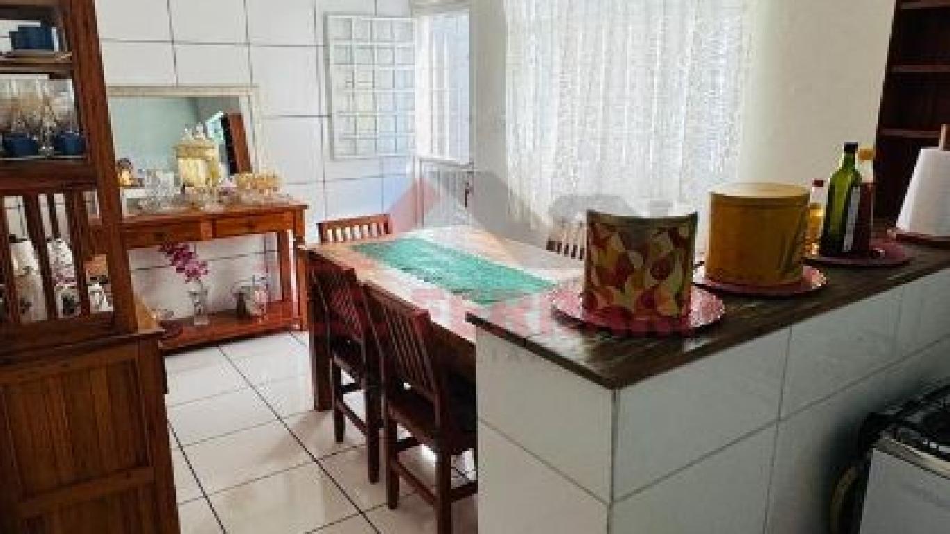 CASA NO San Fernando Valley em Assis