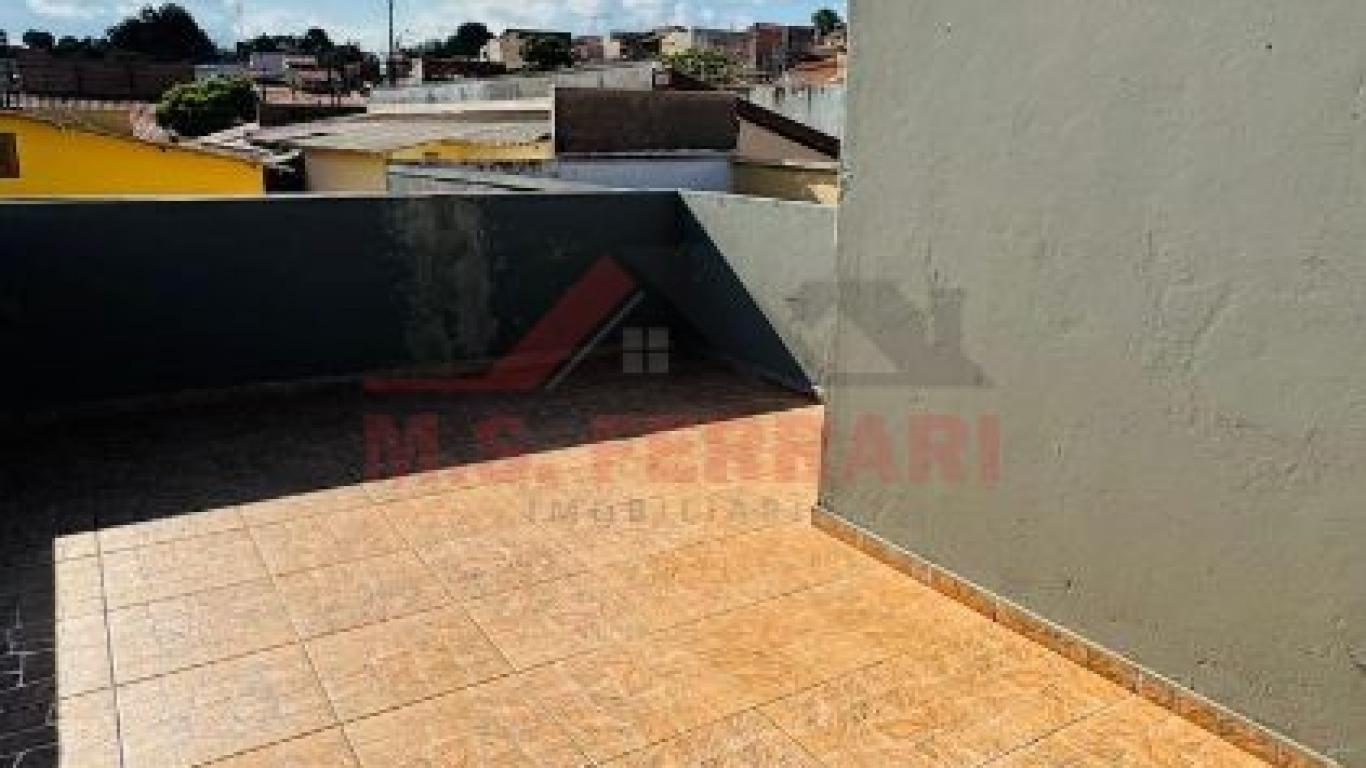 CASA NO San Fernando Valley em Assis