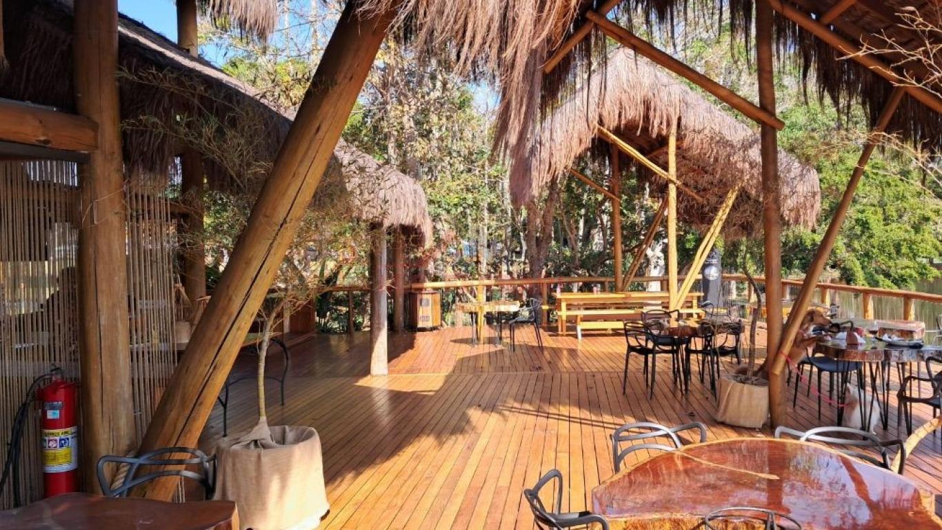 TERRENO NA ESTÂNCIA PUNTA DEL ESTE em SERTANEJA