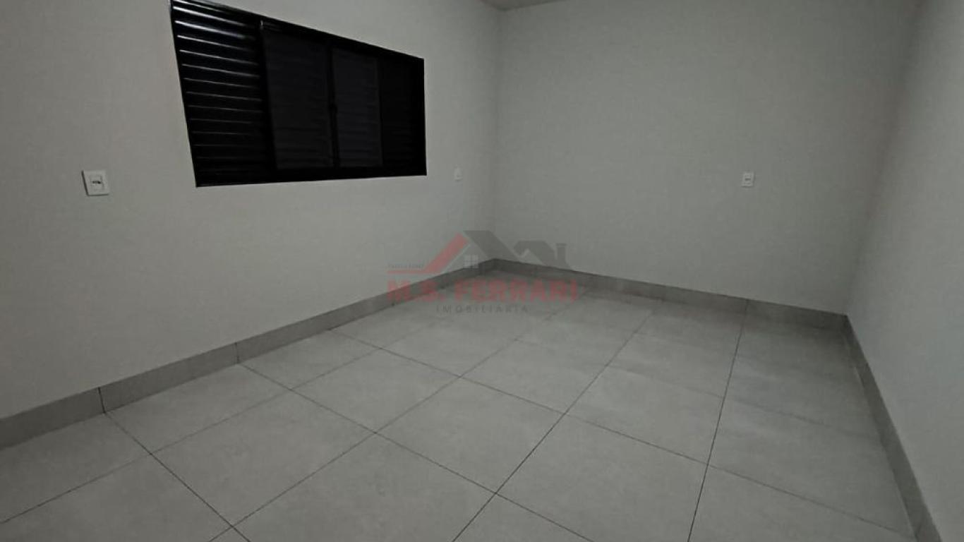 CASA NA Vila Central em Assis