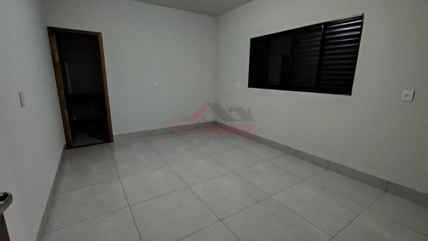 CASA NA Vila Central em Assis