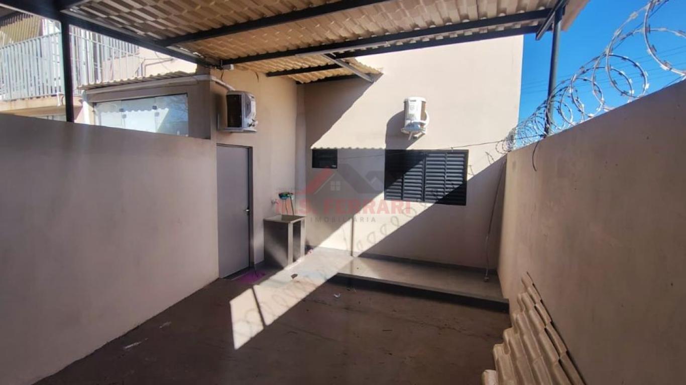 CASA NA Vila Santa Cecília em Assis