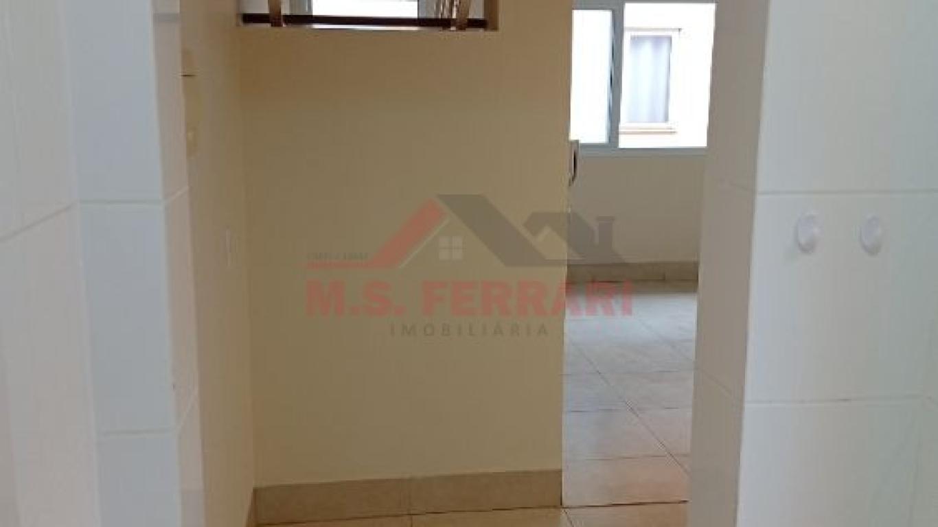 KITNET NA Vila Tênis Clube em Assis