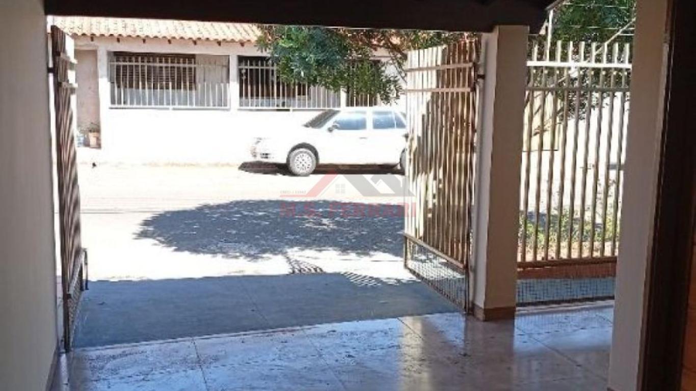 CASA NA Vila Rodrigues em Assis