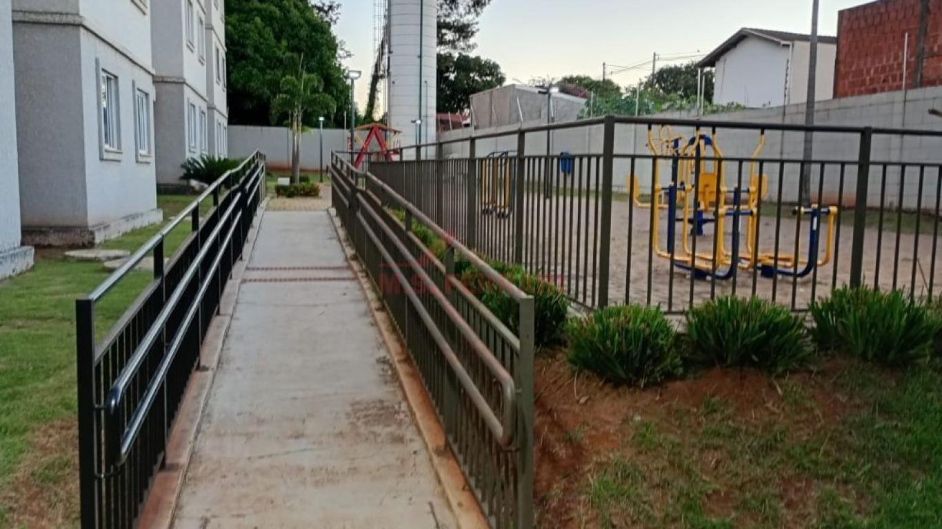 CASA NA Vila Progresso em Assis