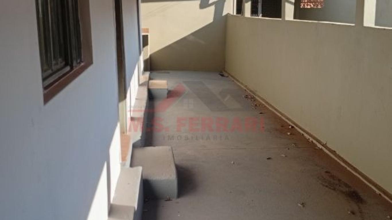 CASA NA Vila Zulmira em Assis