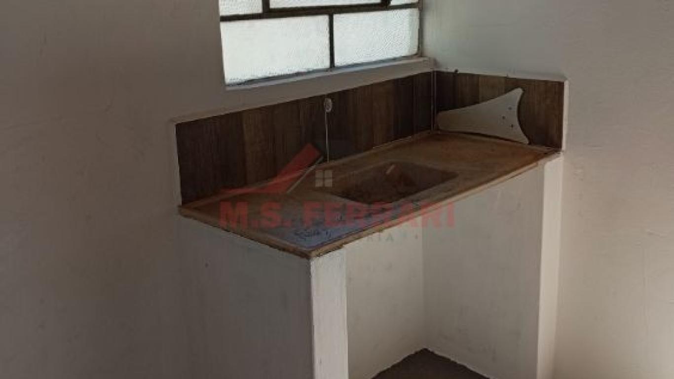 CASA NA Vila Zulmira em Assis