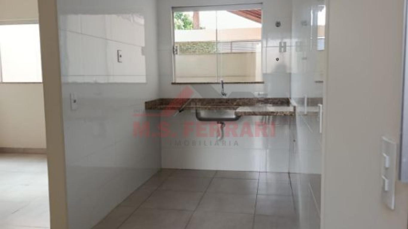 CASA NO Portal de São Francisco em Assis