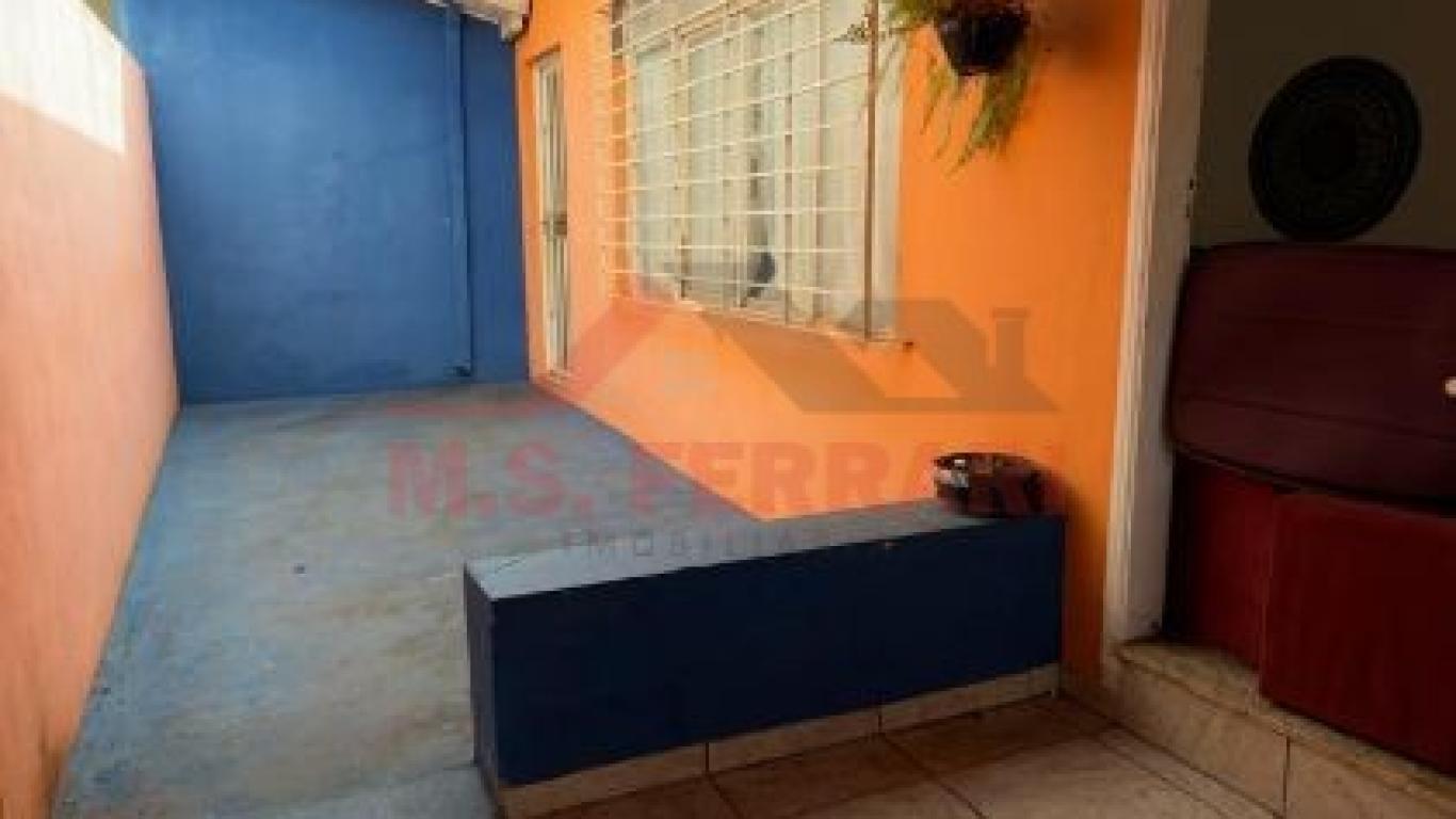CASA NA Vila Santo Antônio em Assis