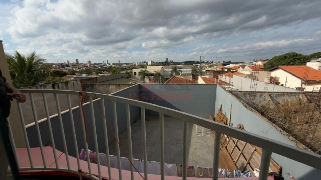 CASA NO Jardim Canadá em Assis