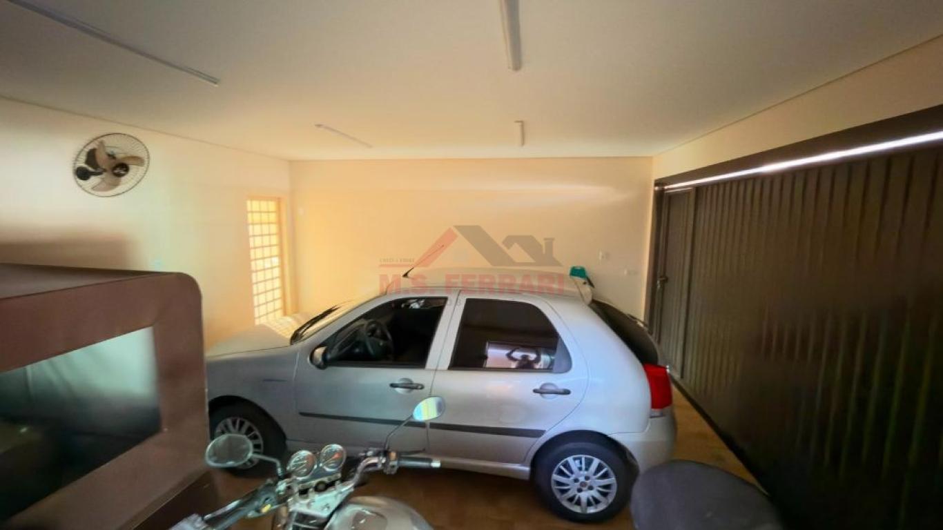 CASA NO Jardim Morumbi em Assis