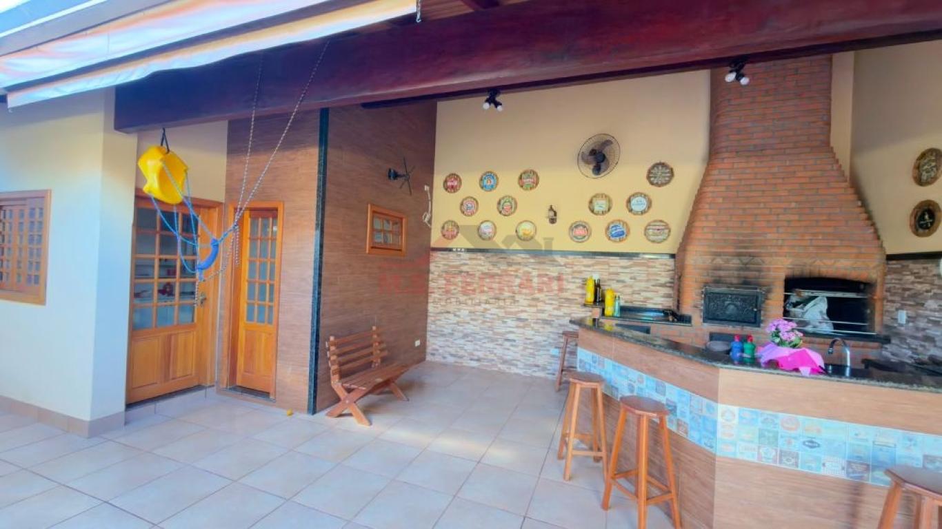CASA NO Jardim Morumbi em Assis