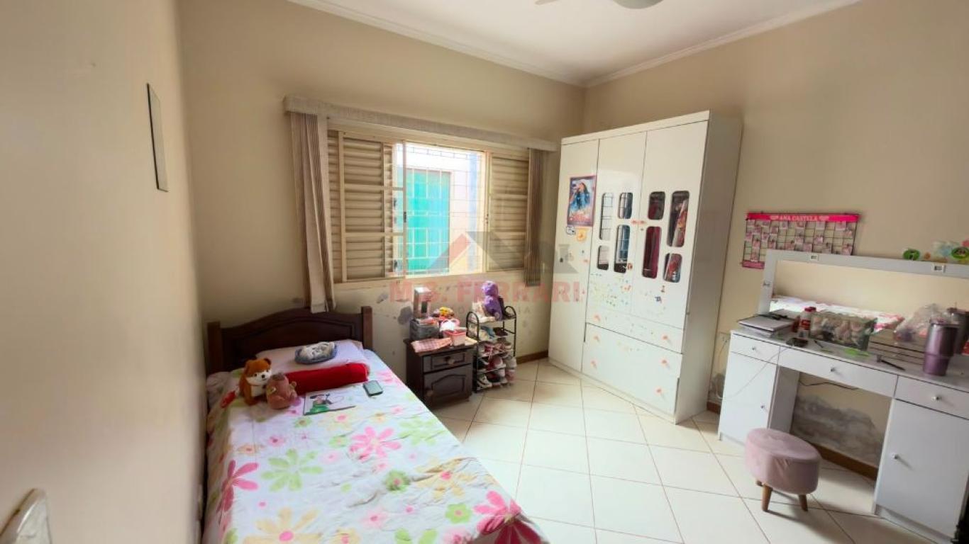 CASA NO Jardim Morumbi em Assis