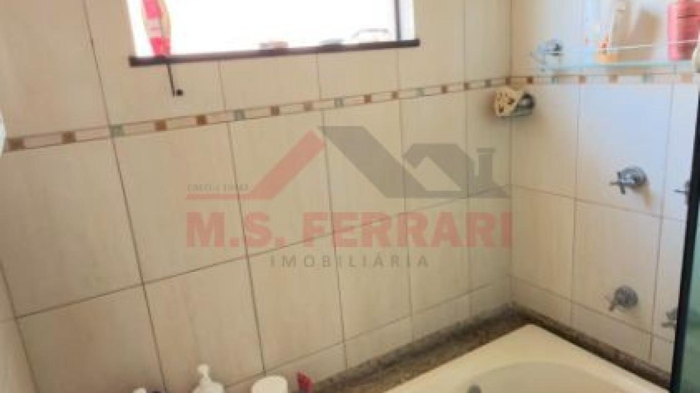 CASA NO Jardim Morumbi em Assis