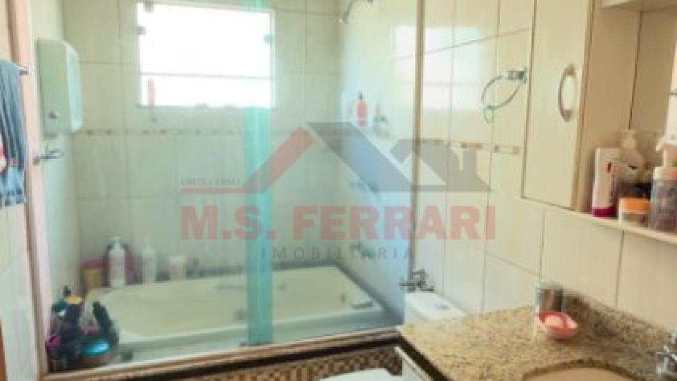 CASA NO Jardim Morumbi em Assis