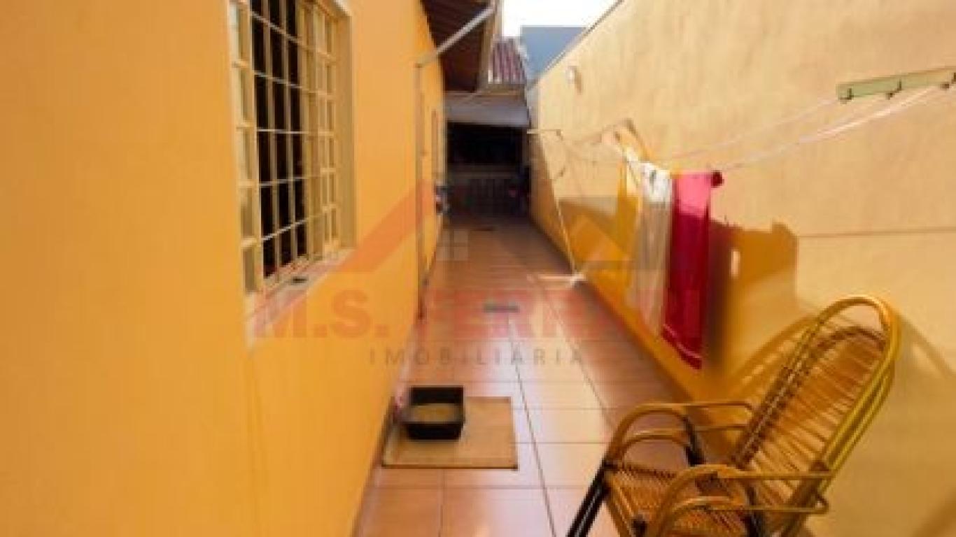 CASA NO Jardim Morumbi em Assis
