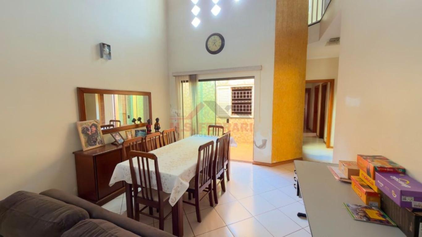 CASA NO Jardim Morumbi em Assis
